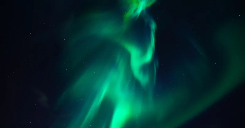Dressing sans porte avec rideau : bonne ou mauvaise idée ?